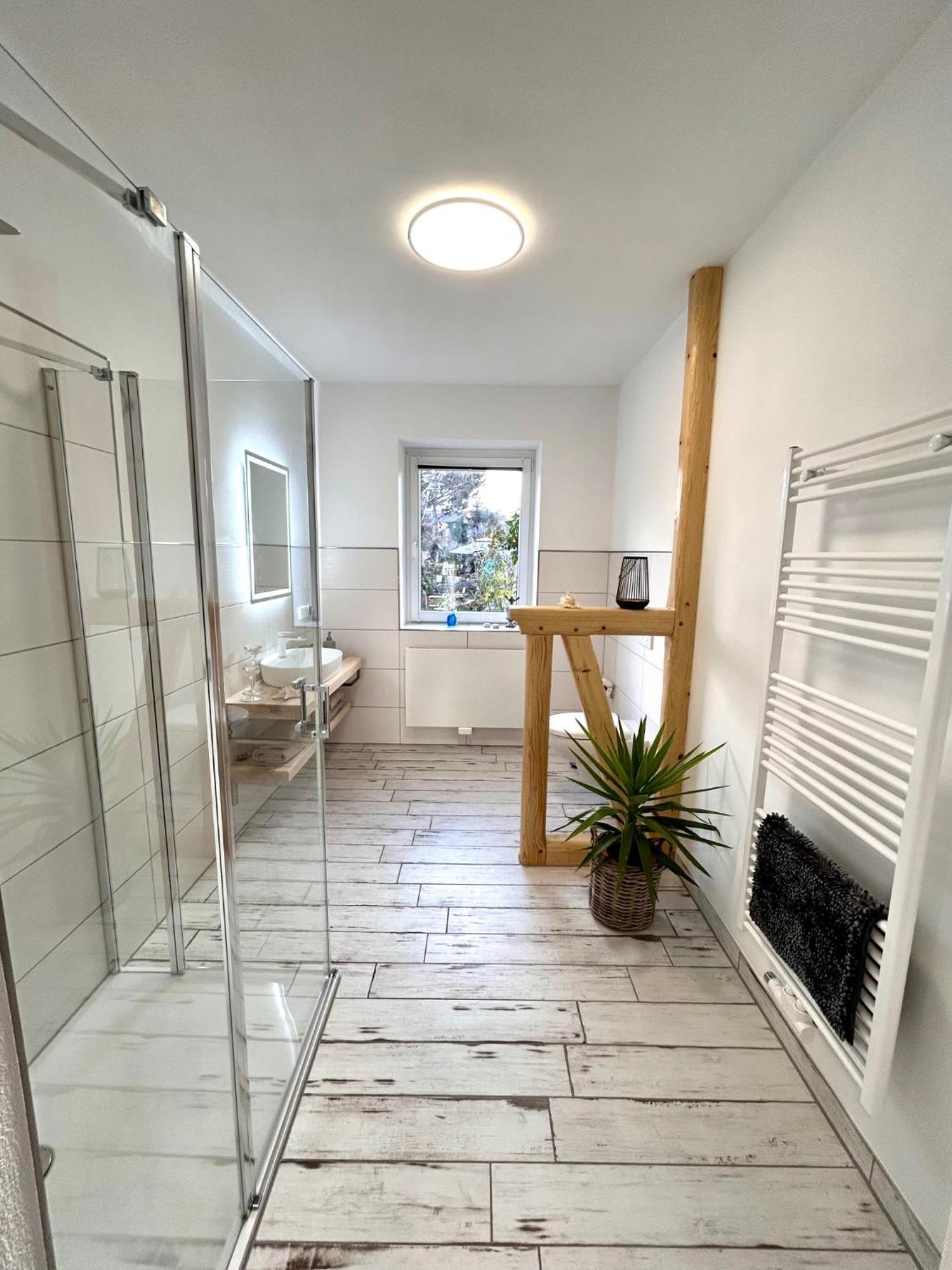 Johanna Apartment *